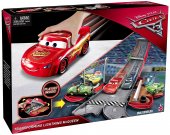 Disney Cars Bilar Pixar Lekset playset Transforming Mcqueen