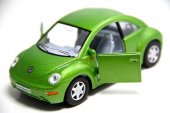 Robetoy Bilar Cars 61206 12cm metall 1:36 Volkswagen New Beetle Green