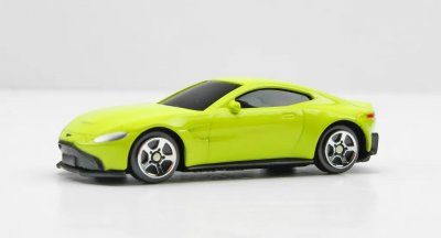 VN Leksaker Bilar Cars metall 1:64 Aston Martin 2018 Gul 3036